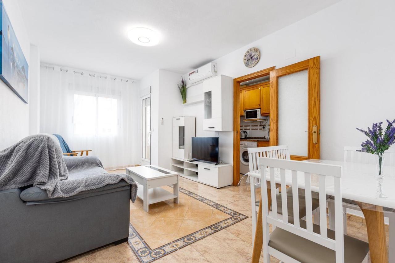 Сomfortable Apartament Caballero De Rodas Torrevieja Eksteriør bilde